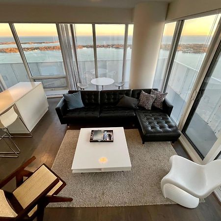 Presidential Suite Heart Of Downtown With Stunning View Toronto Kültér fotó