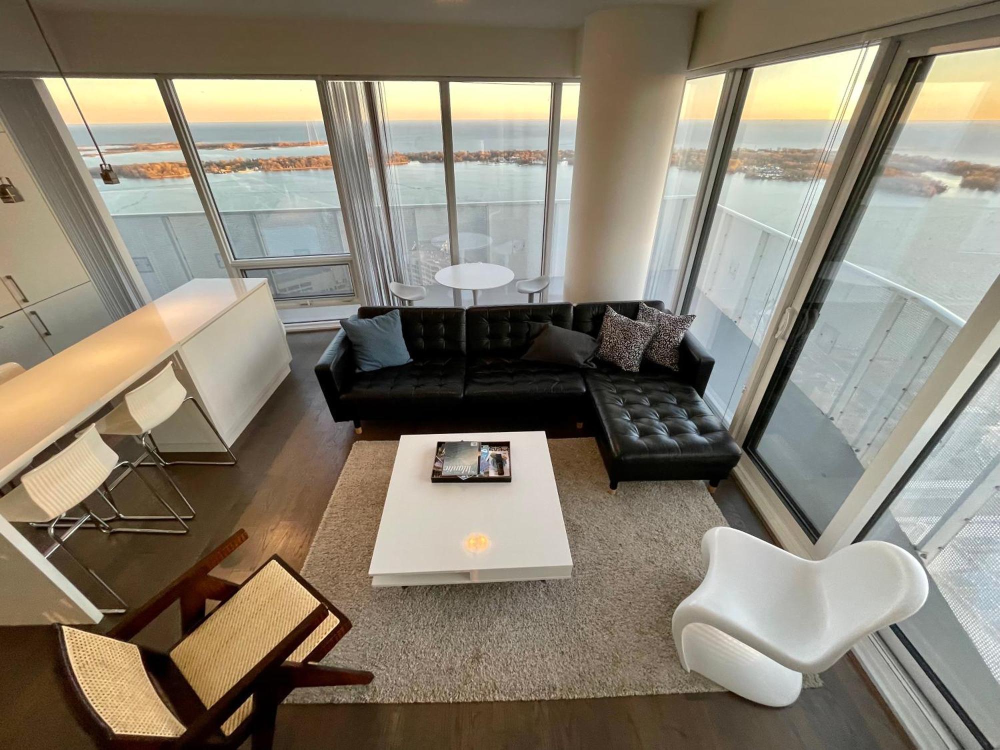 Presidential Suite Heart Of Downtown With Stunning View Toronto Kültér fotó
