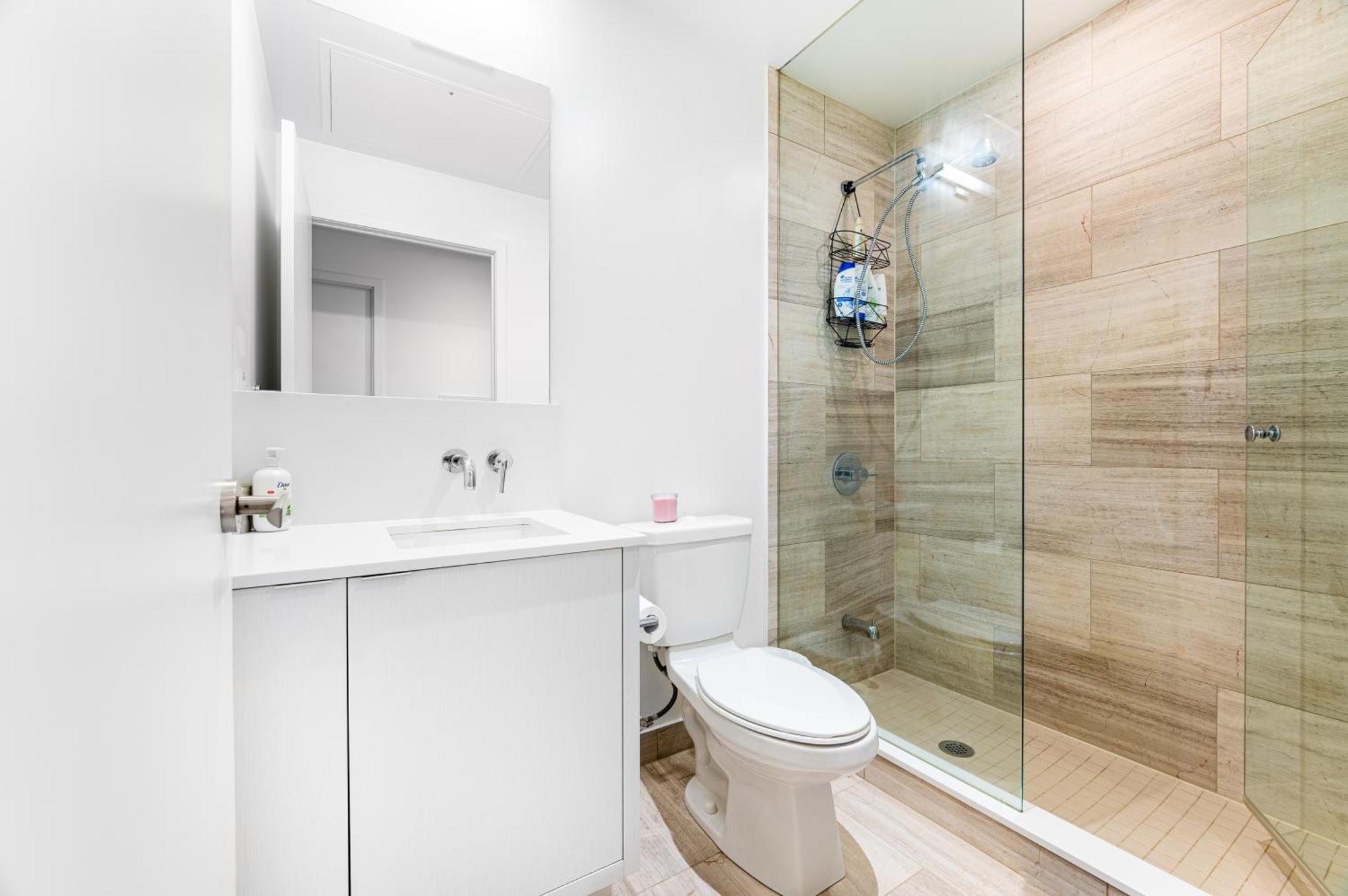 Presidential Suite Heart Of Downtown With Stunning View Toronto Kültér fotó